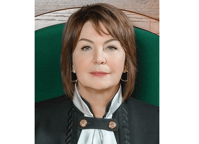 Председатель ВС РФ Ирина Подносова впервые выступила на заседании Совета судей Р
