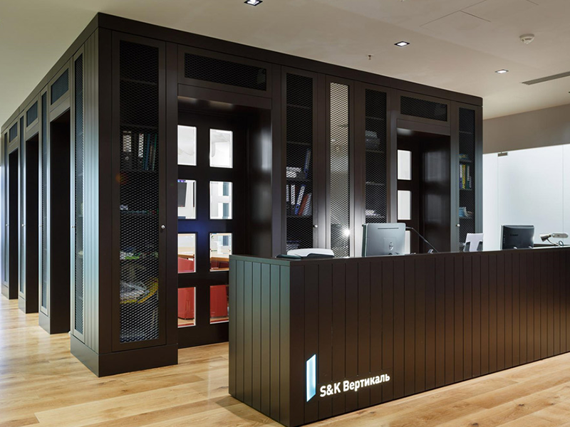 Главным элементом композиции АБ 