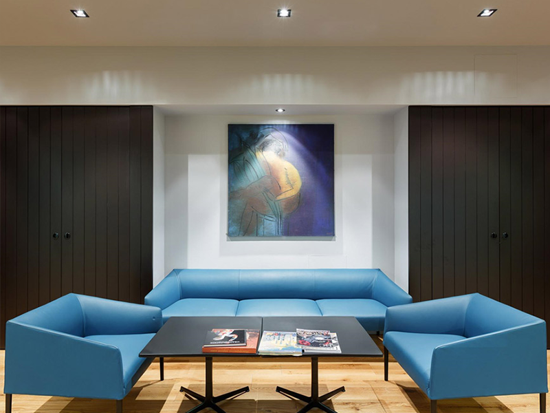 Публичная зона и центральное ядро офиса АБ 