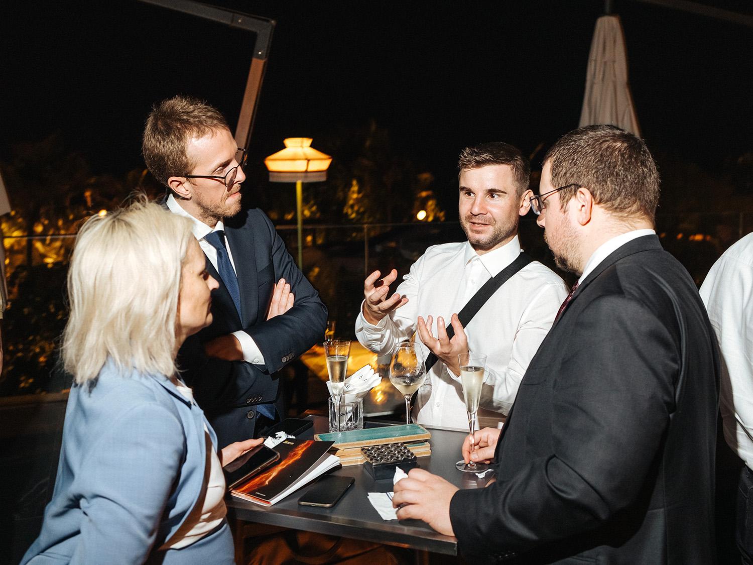 лучший способ завершить столь насыщенное мероприятие.