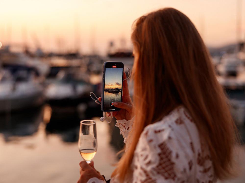 Закаты бархатного сезона в Сочи хочется оставить в памяти.