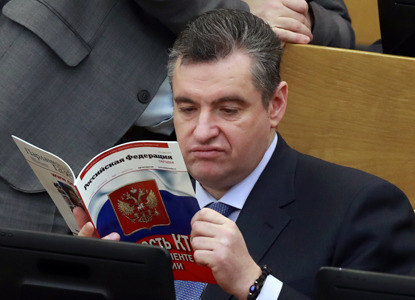 Редакции бойкотировали работу в Госдуме после оправдания Слуцкого 
