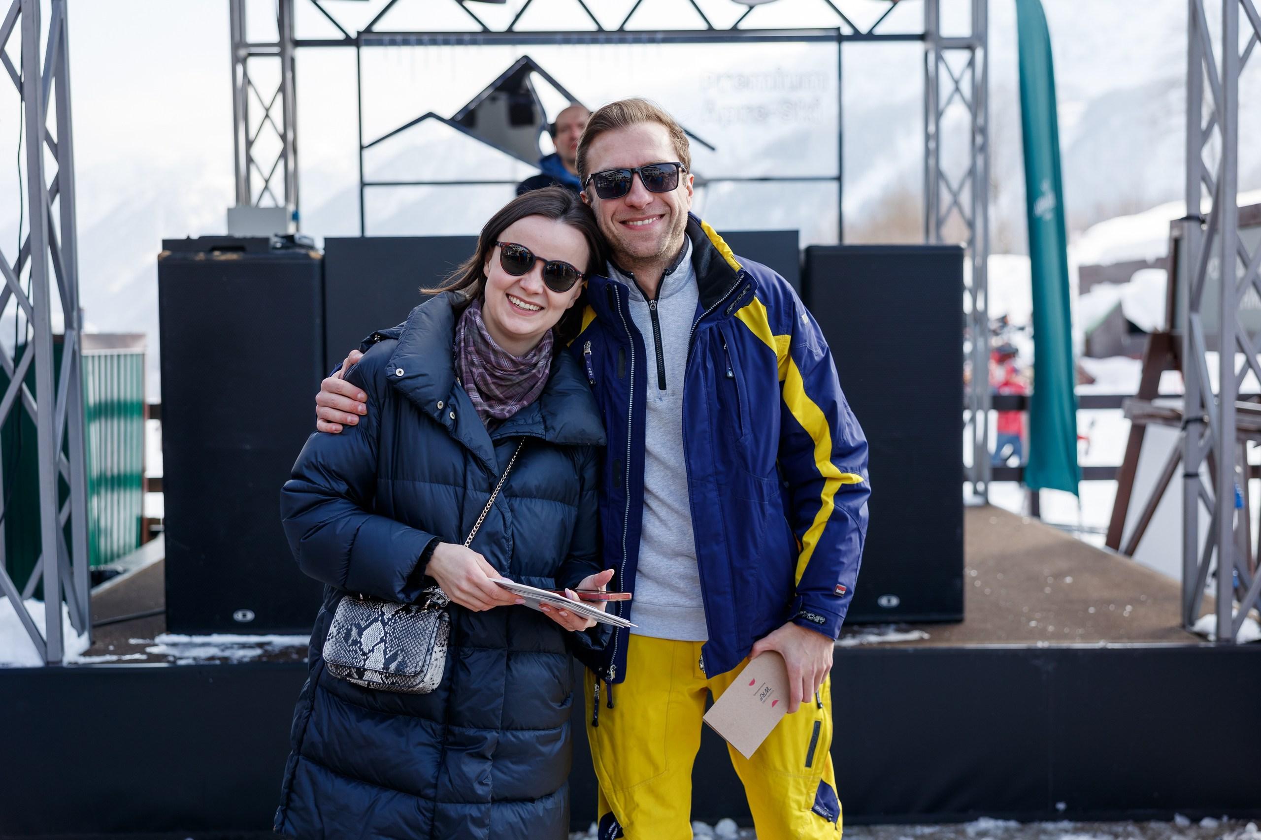 Победители получают памятные призы и сертификаты на участие в конференциях Право.ru.