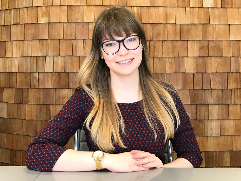 Оксана Тюсина, участник команды ВШЭ, победитель ВИС 2018 года. Студент 4 курса факультета права НИУ ВШЭ. Из Борисоглебска Воронежской области. Задумывается о работе в консалтинге и хочет параллельно преподавать в «Вышке».