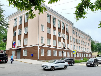 Ленинский районный суд г. Владивостока