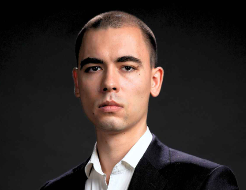 Денис Чистяков