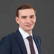 Обязан ли генеральный директор исполнять решения высших органов управления компании