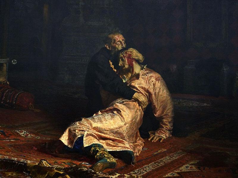 «Иван Грозный и сын его Иван 16 ноября 1581 года», Илья Репин. Впервые на картину напали в 1913 году, тогда с ножом на нее набросился иконописец Абрам Балашов, который был старообрядцем. Он нанес три удара по лицам на картине с криками «Довольно крови! Долой кровь!». Картину практически перерисовывали, а Балашова поместили в дом душевнобольных. В 2018 году в Третьяковской галерее нападение повторил мужчина, мотивируя это действием алкоголя.