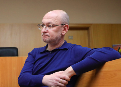 Суд отказал депутату Резнику в иске к главе Петербурга