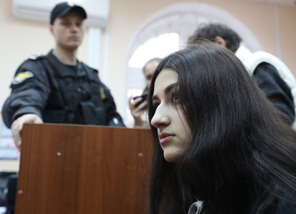 Сёстры Хачатурян просят о суде присяжных