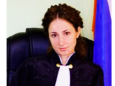 Судья савина